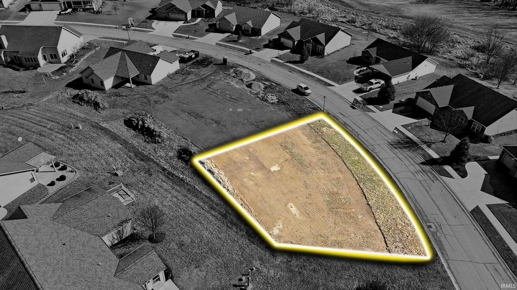 Photo of 2317 E Whispering Trail, Columbia City, IN 46725 (MLS # 202607342)