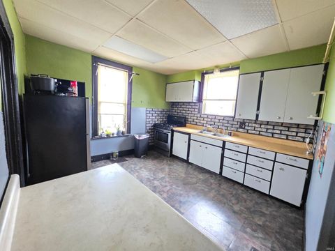 Tiny photo for 901 S Van Buren Street, Auburn, IN 46706 (MLS # 202538106)