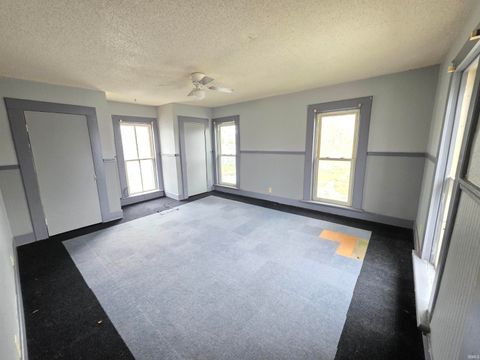 Tiny photo for 901 S Van Buren Street, Auburn, IN 46706 (MLS # 202538106)