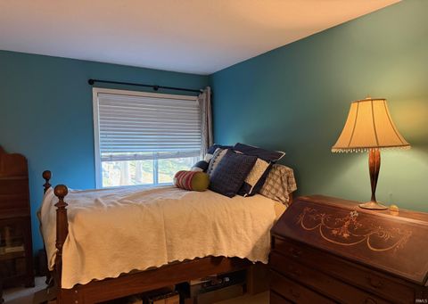 Tiny photo for 9425 S Pointe LaSalles Drive #50, Bloomington, IN 47401 (MLS # 202600171)