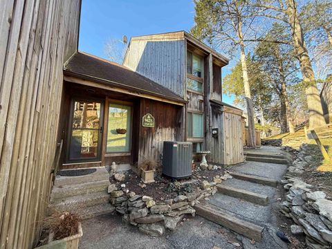 Photo of 9425 S Pointe LaSalles Drive #50, Bloomington, IN 47401 (MLS # 202600171)