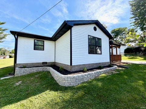 Tiny photo for 1802 27th Street, Bedford, IN 47421 (MLS # 202621448)
