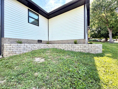 Tiny photo for 1802 27th Street, Bedford, IN 47421 (MLS # 202621448)