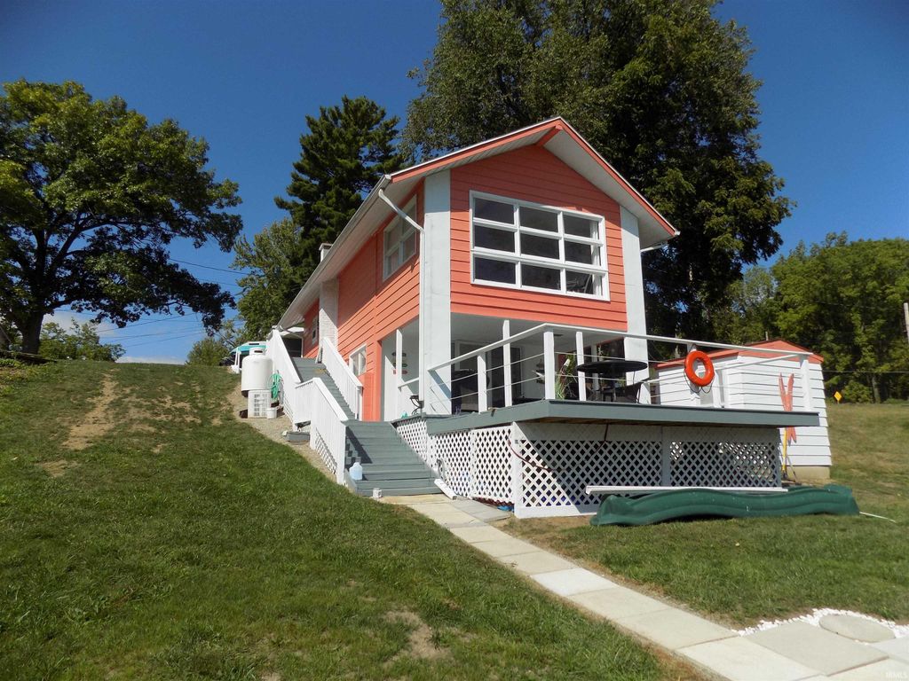 Photo of 2000 120 Lane, Hamilton, IN 46742 (MLS # 202608489)