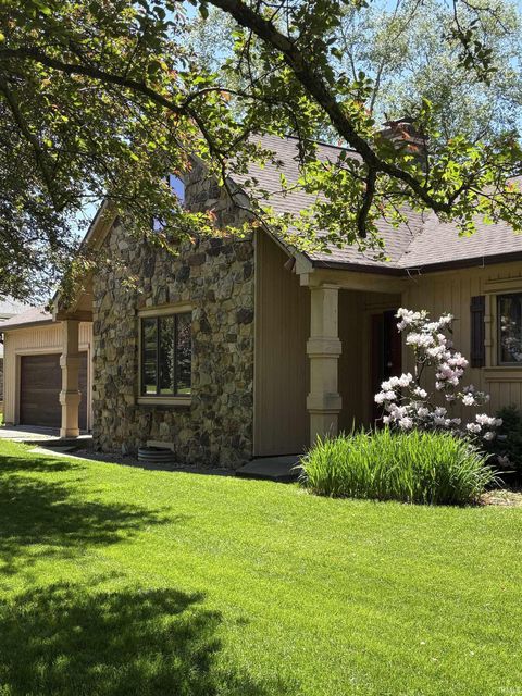 Tiny photo for 2412 N 400 East Street, Lafayette, IN 47905 (MLS # 202620048)
