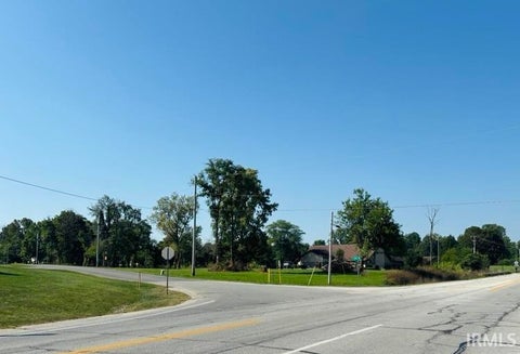 Photo of S Business 31 RD, Peru, IN 46970 (MLS # 202639703)