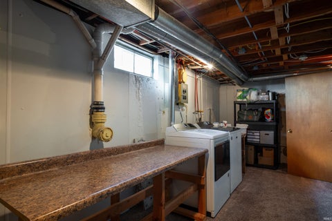 Tiny photo for 2245 E State Road 114-92 St, Huntington, IN 46750 (MLS # 202638655)