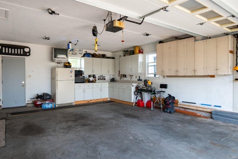 Tiny photo for 2245 E State Road 114-92 St, Huntington, IN 46750 (MLS # 202638655)
