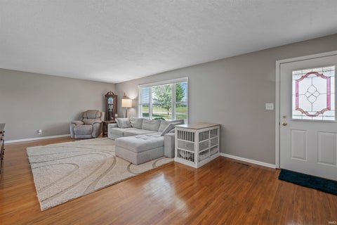Tiny photo for 2245 E State Road 114-92 St, Huntington, IN 46750 (MLS # 202638655)