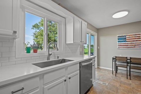 Tiny photo for 2245 E State Road 114-92 St, Huntington, IN 46750 (MLS # 202638655)