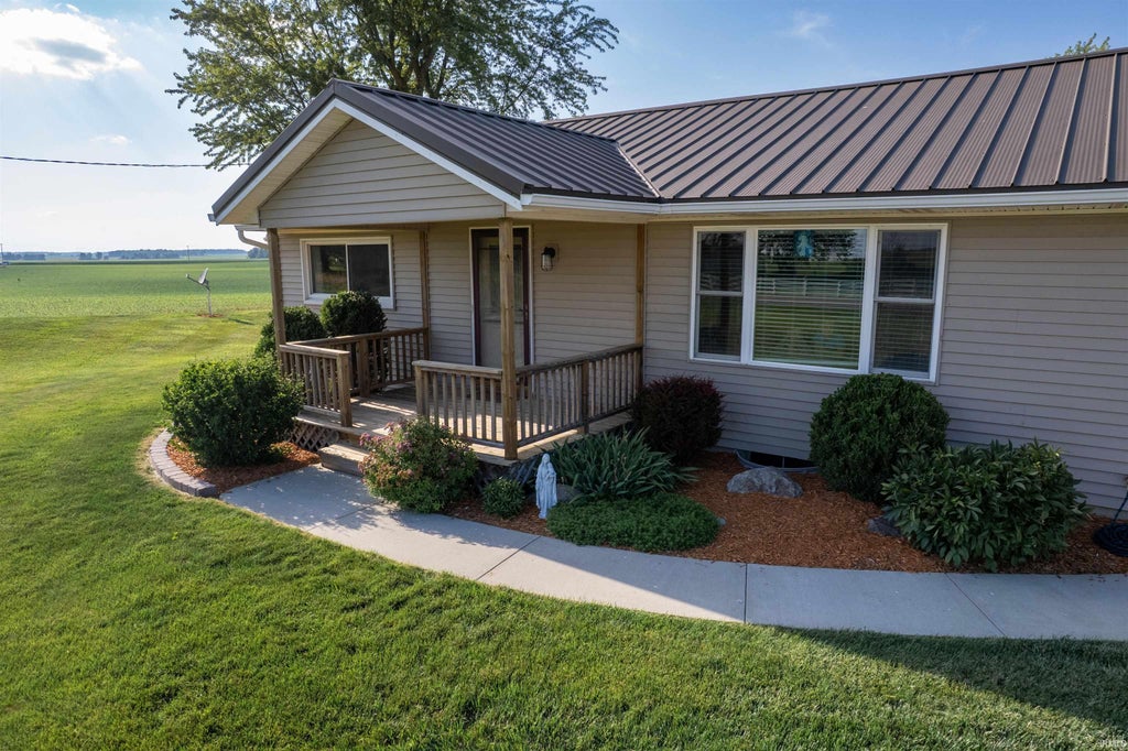 Photo of 2245 E State Road 114-92 St, Huntington, IN 46750 (MLS # 202638655)