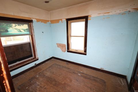 Tiny photo for 226 W 1st Road, La Paz, IN 46537 (MLS # 202612275)
