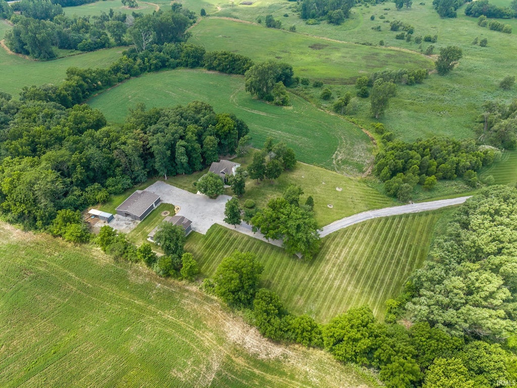 Photo of 5434 E Lincolnway, Columbia City, IN 46725 (MLS # 202629566)
