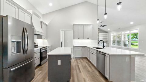 Tiny photo for 4156 SHEFFIELD Circle, Kokomo, IN 46902 (MLS # 202626162)