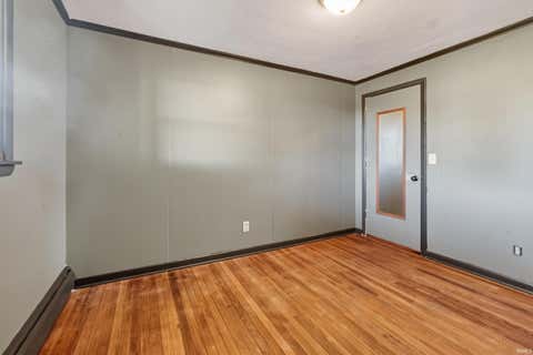 Tiny photo for 615 E Alto Road, Kokomo, IN 46902 (MLS # 202634582)