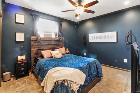 Tiny photo for 615 E Alto Road, Kokomo, IN 46902 (MLS # 202634582)