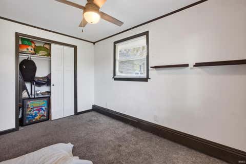 Tiny photo for 615 E Alto Road, Kokomo, IN 46902 (MLS # 202634582)