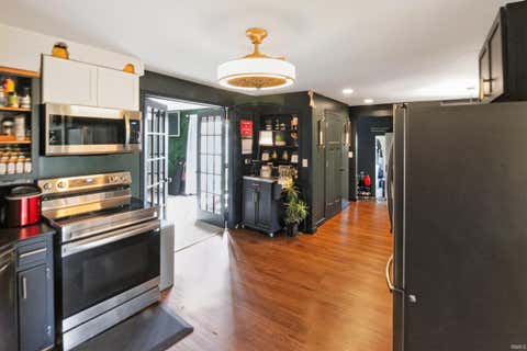 Tiny photo for 615 E Alto Road, Kokomo, IN 46902 (MLS # 202634582)