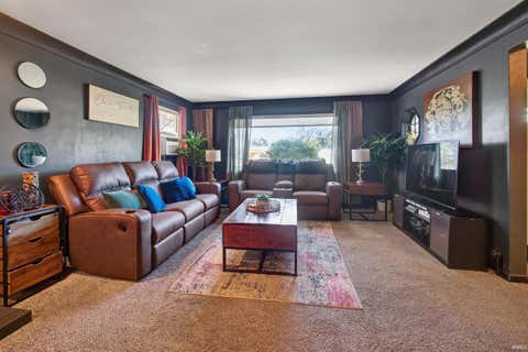 Tiny photo for 615 E Alto Road, Kokomo, IN 46902 (MLS # 202634582)