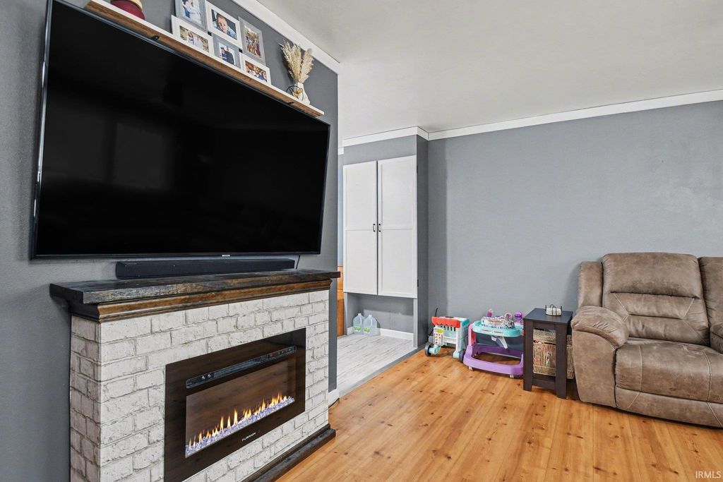 Photo of 54599 County Road 1 Road, Elkhart, IN 46514 (MLS # 202609959)