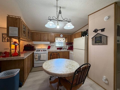 Tiny photo for 2876 N 175 E, Winamac, IN 46996 (MLS # 202636756)