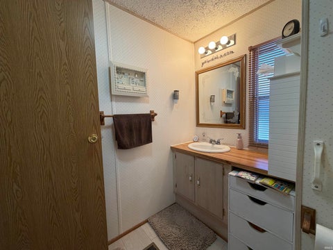 Tiny photo for 2876 N 175 E, Winamac, IN 46996 (MLS # 202636756)