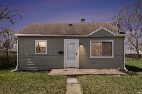221 N Kenmore Street, South Bend, IN 46619 - #: 202512117