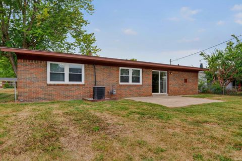 Tiny photo for 1516 BELVEDERE Drive, Kokomo, IN 46902 (MLS # 202543077)