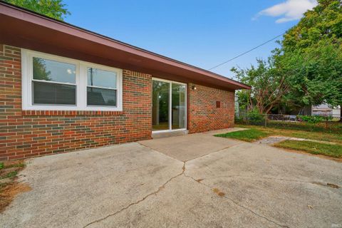 Tiny photo for 1516 BELVEDERE Drive, Kokomo, IN 46902 (MLS # 202543077)
