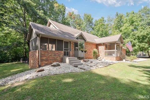Tiny photo for 623 LAKEWOOD Place, Greentown, IN 46936 (MLS # 202638300)