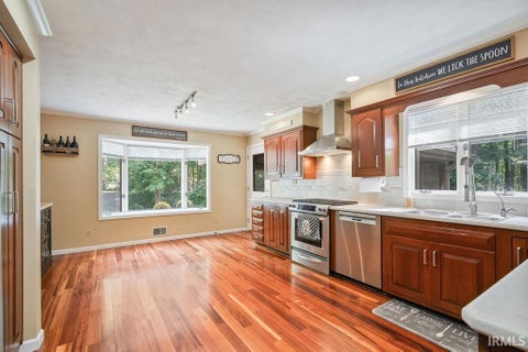 Tiny photo for 623 LAKEWOOD Place, Greentown, IN 46936 (MLS # 202638300)