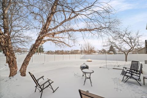 Tiny photo for 1709 Stonegate Circle, Lafayette, IN 47909 (MLS # 202602986)