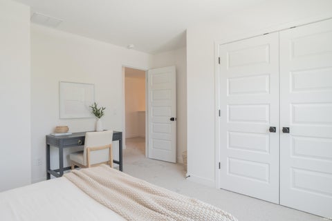 Tiny photo for 13963 Escondida Cove, Fort Wayne, IN 46845 (MLS # 202619910)
