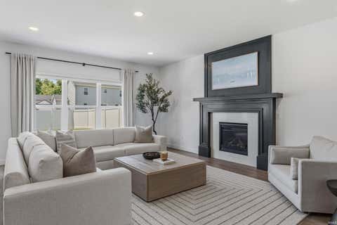 Tiny photo for 13963 Escondida Cove, Fort Wayne, IN 46845 (MLS # 202619910)