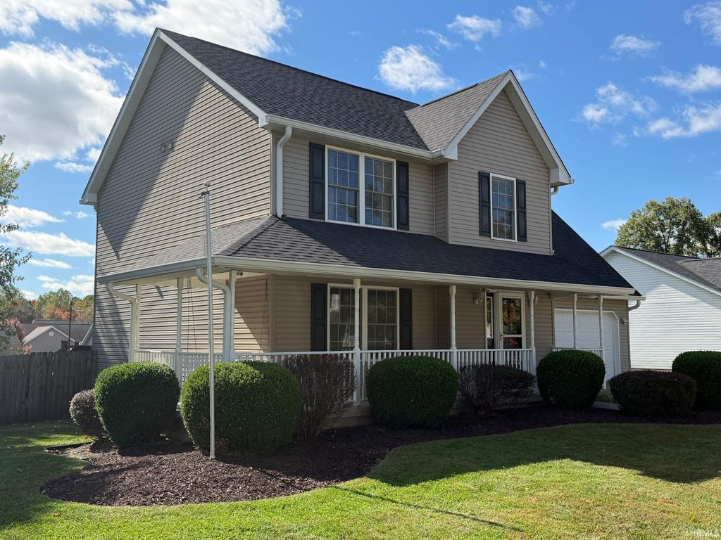 Photo of 7205 W Prominence Pointe, Bloomington, IN 47404 (MLS # 202543515)