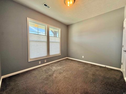 Tiny photo for 4633 Chelsmford Drive, Newburgh, IN 47630 (MLS # 202618738)