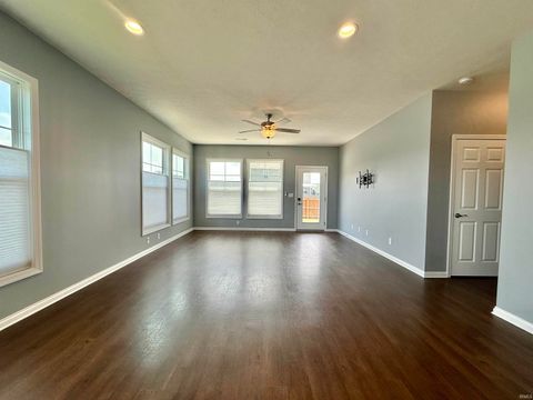 Tiny photo for 4633 Chelsmford Drive, Newburgh, IN 47630 (MLS # 202618738)