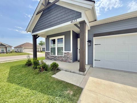 Tiny photo for 4633 Chelsmford Drive, Newburgh, IN 47630 (MLS # 202618738)