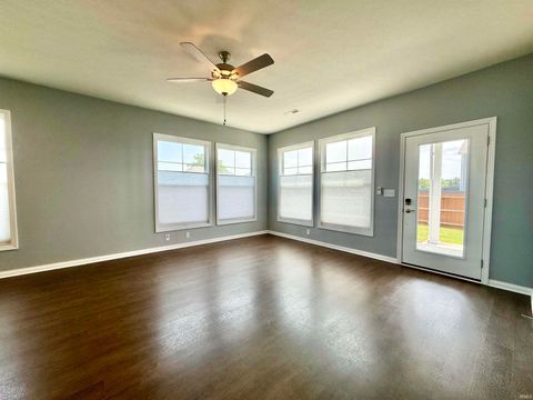 Tiny photo for 4633 Chelsmford Drive, Newburgh, IN 47630 (MLS # 202618738)