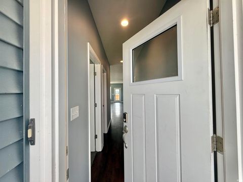 Tiny photo for 4633 Chelsmford Drive, Newburgh, IN 47630 (MLS # 202618738)