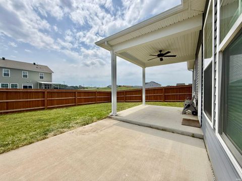 Tiny photo for 4633 Chelsmford Drive, Newburgh, IN 47630 (MLS # 202618738)