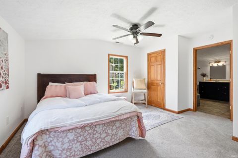 Tiny photo for 1729 Madison Street, Decatur, IN 46733 (MLS # 202627209)