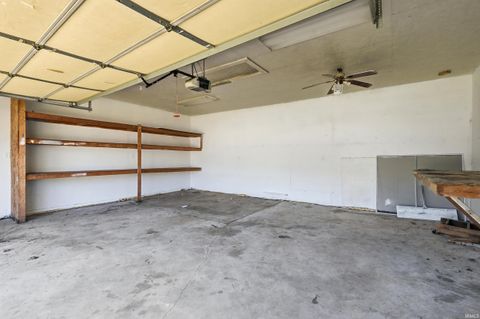 Tiny photo for 1729 Madison Street, Decatur, IN 46733 (MLS # 202627209)