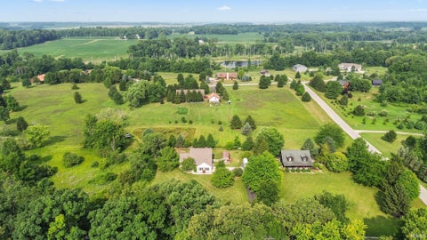 Tiny photo for 1331 N Finlandia Way WAY, Albion, IN 46701 (MLS # 202629133)