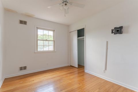 Tiny photo for 208 Camden Court, Evansville, IN 47715 (MLS # 202620051)