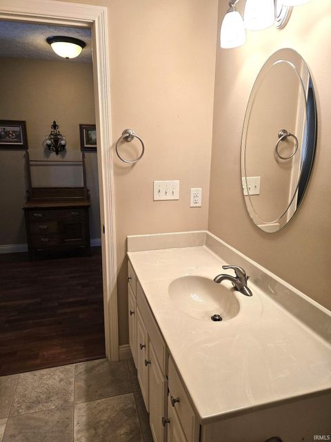 Tiny photo for 2902 Bridgestone Circle, Kokomo, IN 46902 (MLS # 202536443)