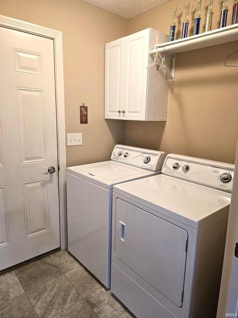 Tiny photo for 2902 Bridgestone Circle, Kokomo, IN 46902 (MLS # 202536443)