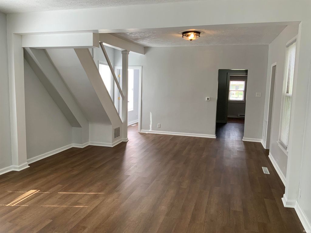 Photo of 1017 S 23rd Street, South Bend, IN 46615 (MLS # 202539789)