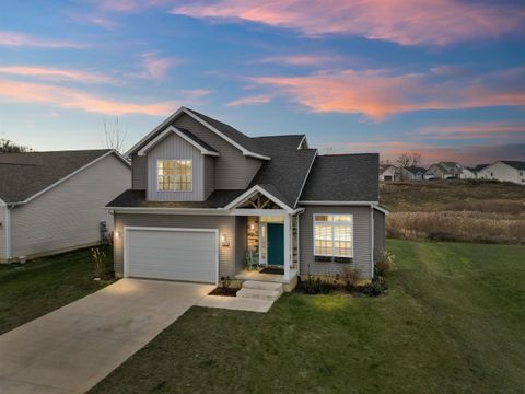 2744 Pine Cone Lane, Warsaw, IN 46582 - MLS#: 202446039