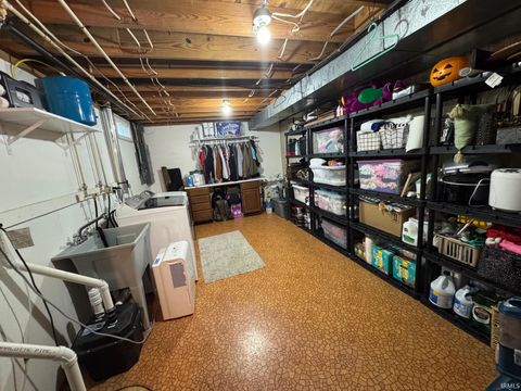 Tiny photo for 623 W 6th Street, Rochester, IN 46975 (MLS # 202549081)